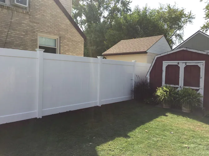 White vinyl privacy fence installed in Downers Grove, Illinois