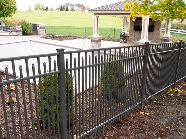 Aluminum fence installation in Woodridge, Illinois